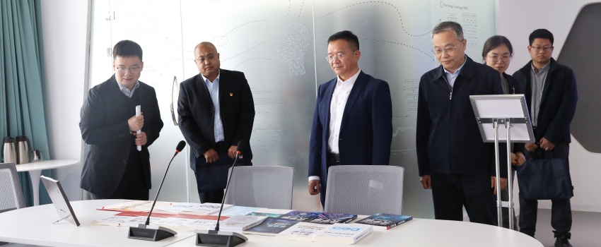 侯景濱帶隊(duì)赴河北金融學(xué)院走訪(fǎng)交流